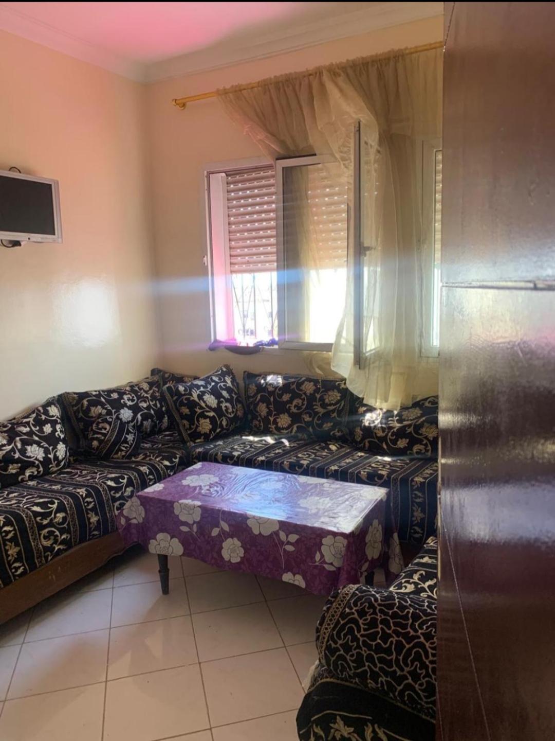 Adorable Apartamento A 8 Min Del Aeropuerto De Casablanca,Wifi Ultra Rapido Y Parking Gratis Derroua Eksteriør billede